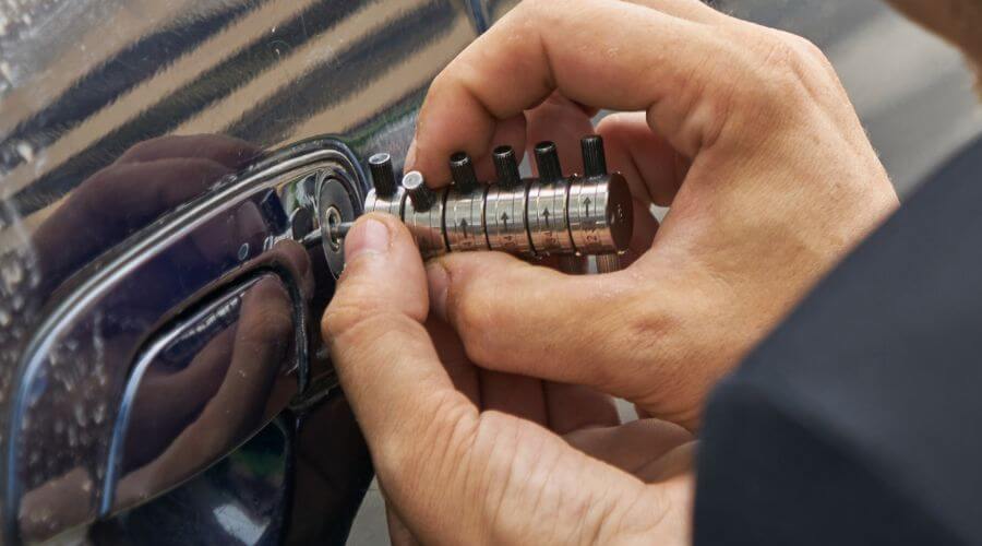 Expert Emergency Roof Repairs services in Piedmont, KS